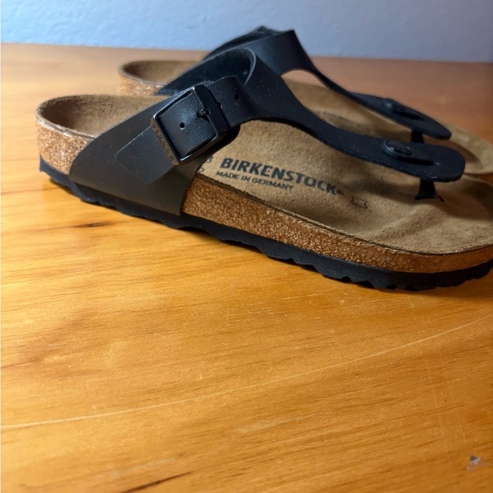 Birkenstock Gizeh Black Sandals 37 Regular Width - EUC! 🖤🖤 - Picture 4 of 4